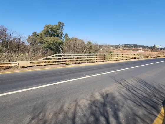 Road restraint site photograph